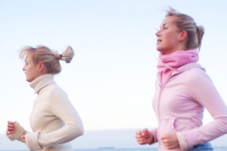 joggen strand vrouwen gezond Zefa.jpg