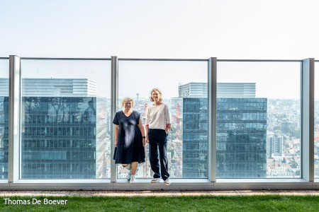 Karine Moykens en collega_.jpg